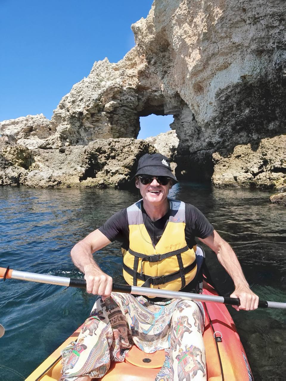 Жить по душе: с чего начинается честный путь к себе poster